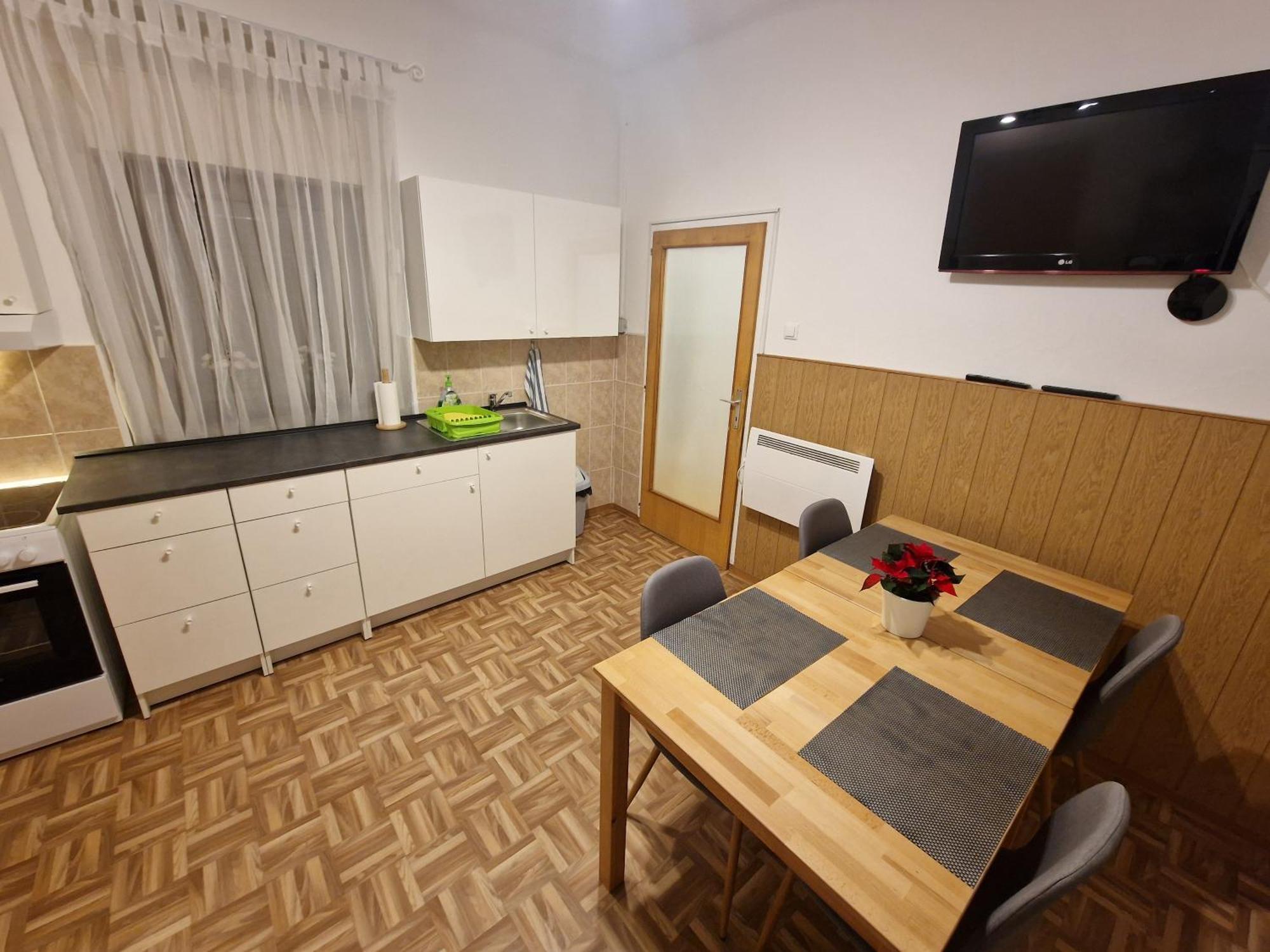 Saso Rooms & Apartments Любляна Экстерьер фото