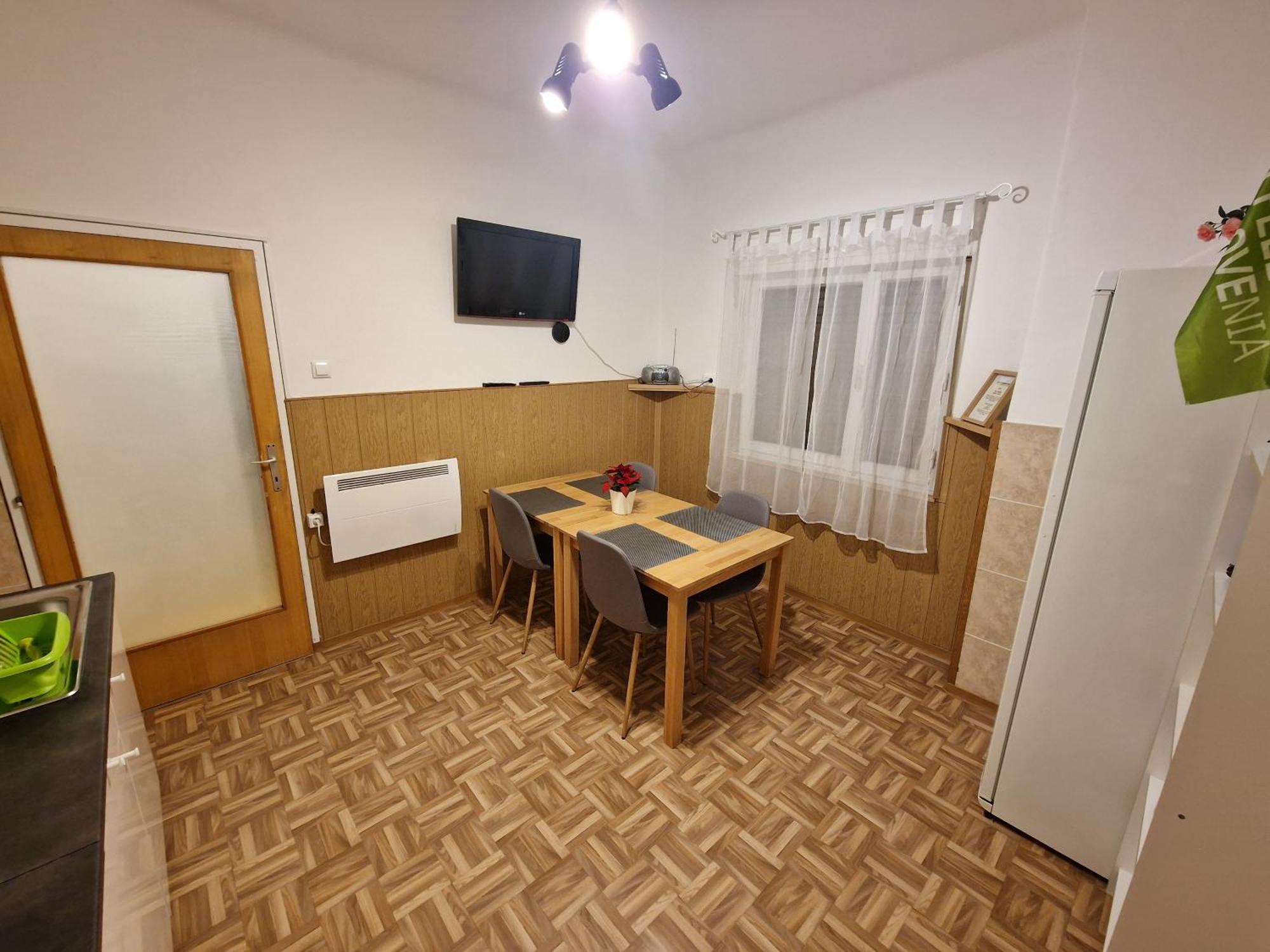 Saso Rooms & Apartments Любляна Экстерьер фото